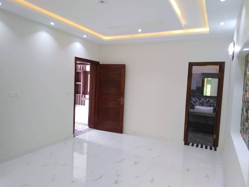 7 MARLA LIKE NEW HOUSE FOR RENT IN SECTOR D BAHRIA TOWN LAHORE 1