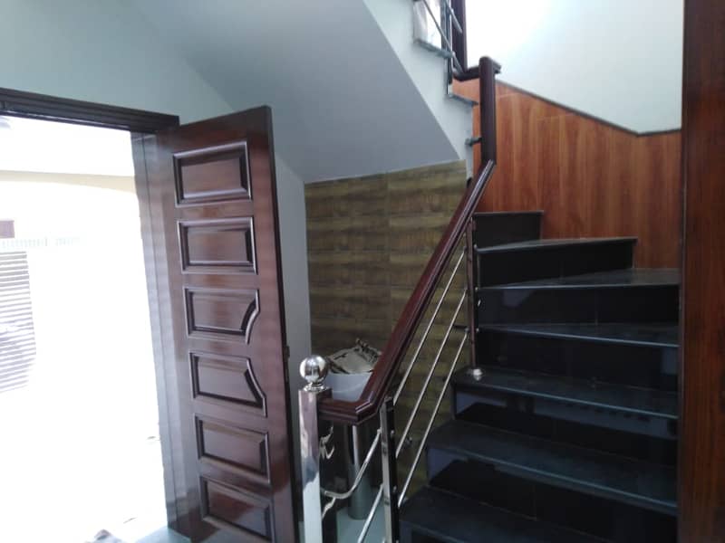 7 MARLA LIKE NEW HOUSE FOR RENT IN SECTOR D BAHRIA TOWN LAHORE 2