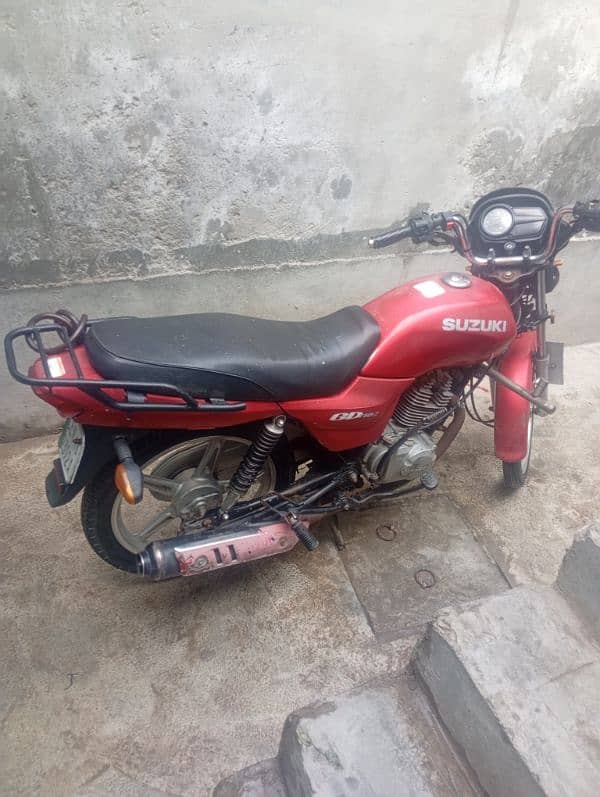 Suzuki Gd 110 4