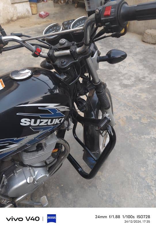 Suzuki GS 150 USED ,IN GOOD CONDITION 9