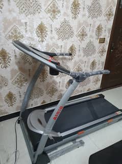 treadmill Apollo Air10 model urgent for sale