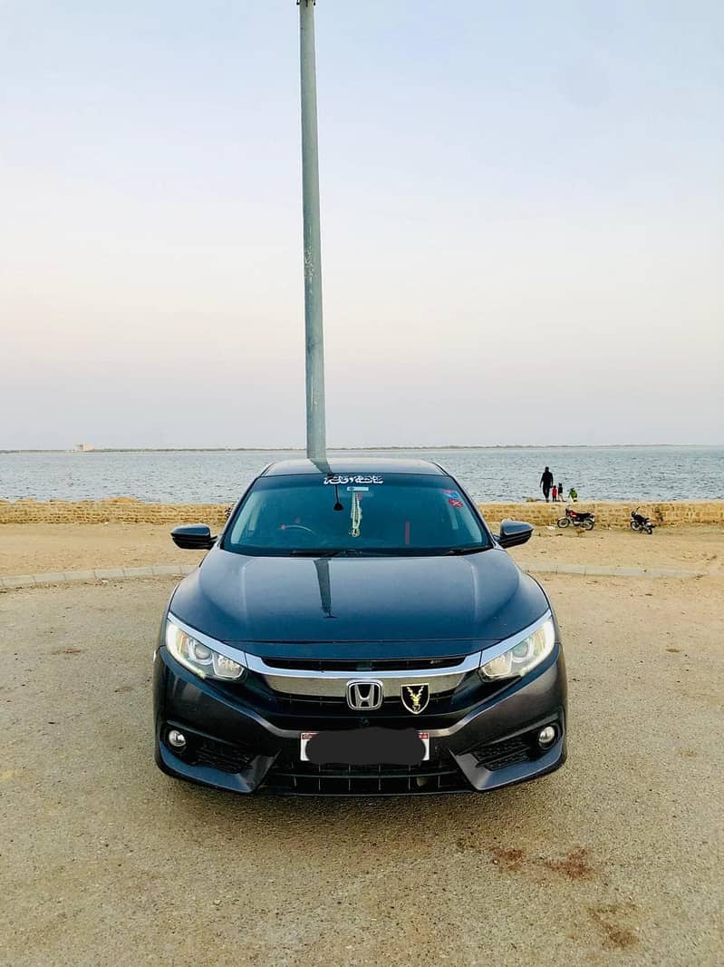 Honda Civic Oriel 2018 0