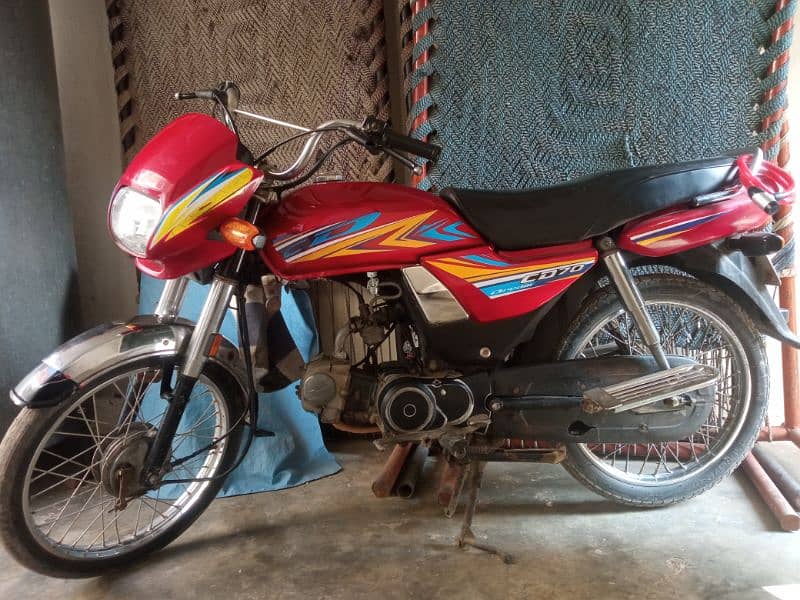 honda cd dream 17bta18  urgent sale. 03217002949 0