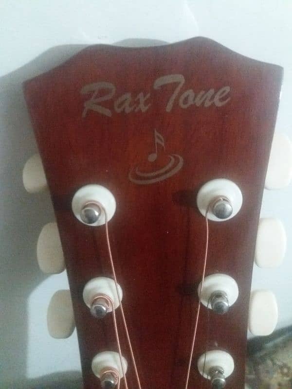 acoustic guitar with trustroad  urgent sale 3