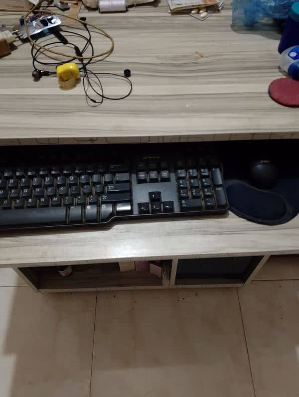 Computer Table For Sell ! 1