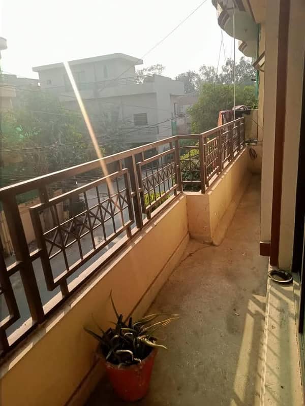 8 Marla Uper Portion Rent In Johar Town For Family & Silent office 1