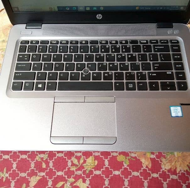 HP Elite Book G3 840 i5 6th gen One hand used 7