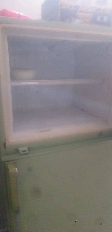 dowlans fridge for sale 5