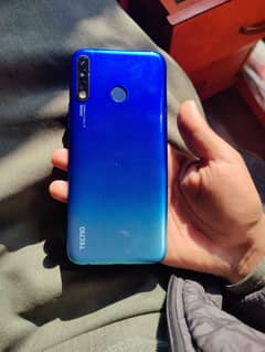 tecno spark 4