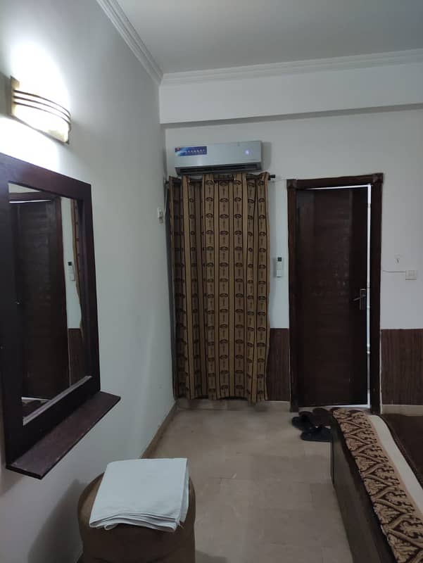 Monthly apartment available for rent 5