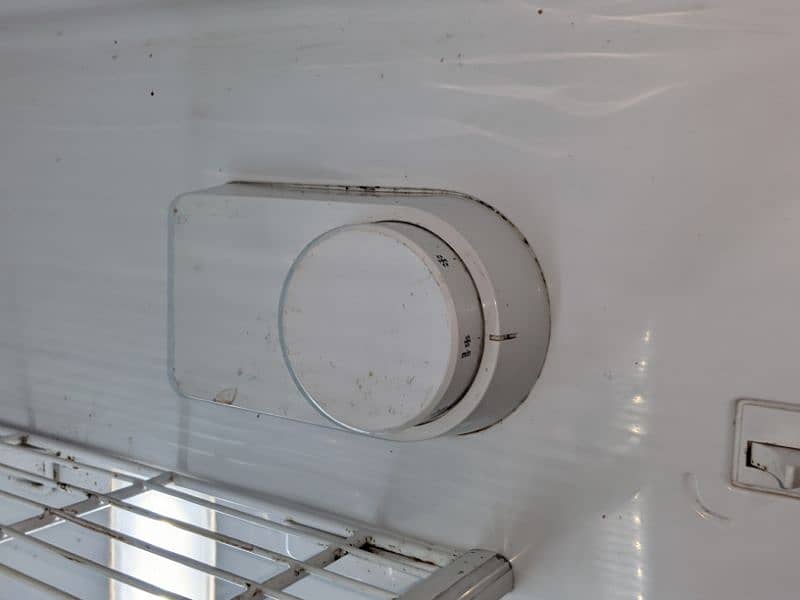 model 91999 chrome fridge with deef freezer 6