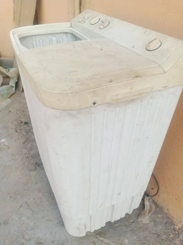 Washing Machine Haier Brand 2