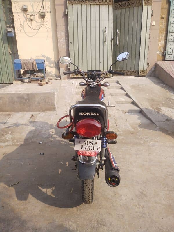 Honda 125 6