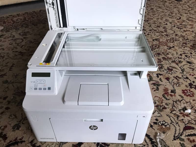 HP LaserJet Pro MFP M227sdn Black/White 1