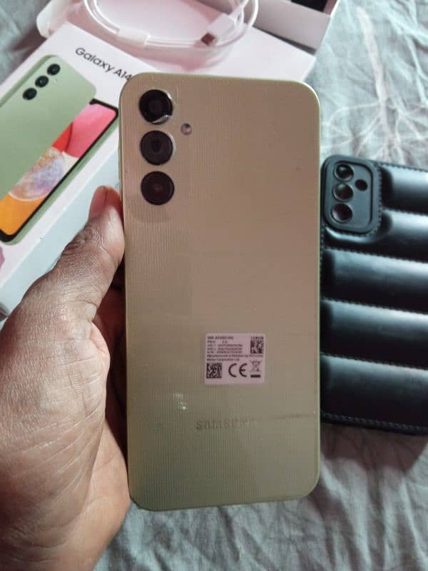 Samsung Galaxy A14  4/128GB ladies hand used 2