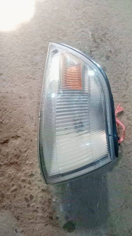 Toyota corolla 1988/90 MODEL PARKING LIGHTS 2