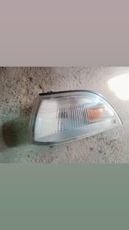 Toyota corolla 1988/90 MODEL PARKING LIGHTS 3