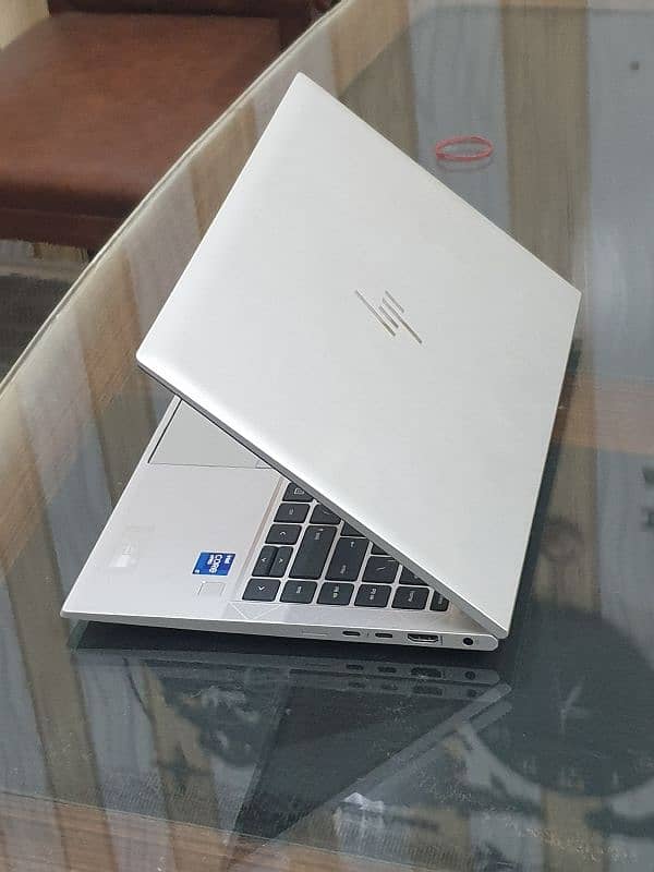 hp elitebook 840 g8 0