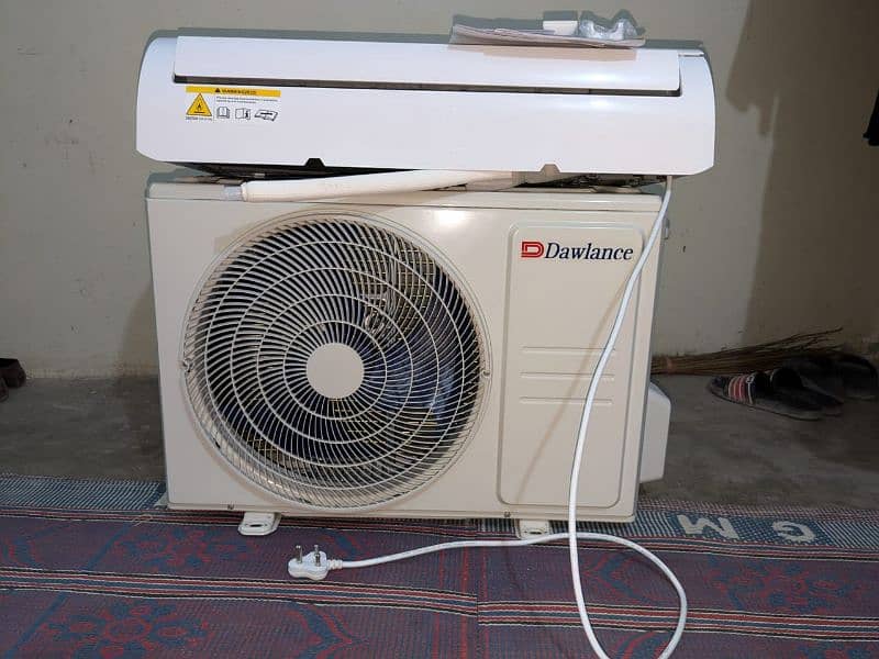 Dalance 1 ton DC inverter ( heat & cool ) only 5 month use 2