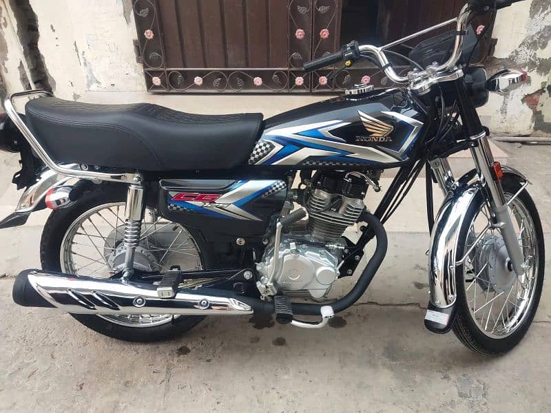 Honda 125 2025 Black model registered Bike 1