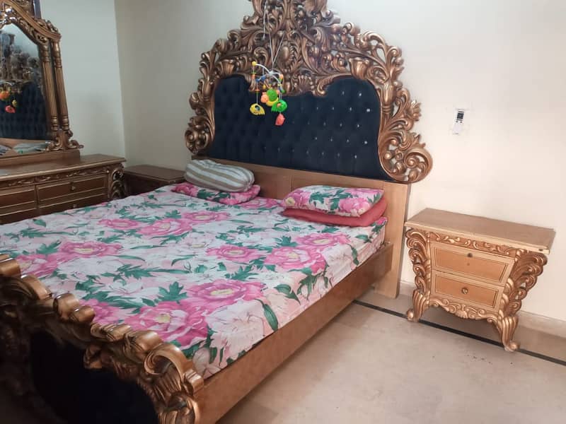 wooden bed and dressing table 3