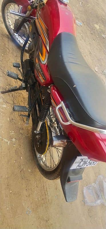 Honda pridor 2022 model good condition ha 5