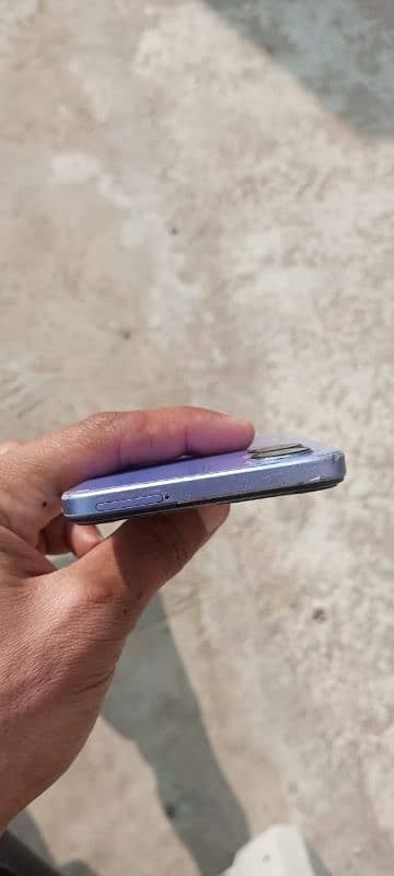 vivo y17s 6+⁶/128 only mobile condition as a pics 3