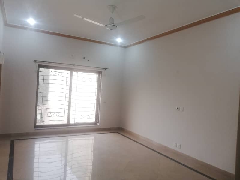 10 MARLA UPPER PORTION FOR RENT IN SECTOR C BAHRIA TOWN LAHORE 5