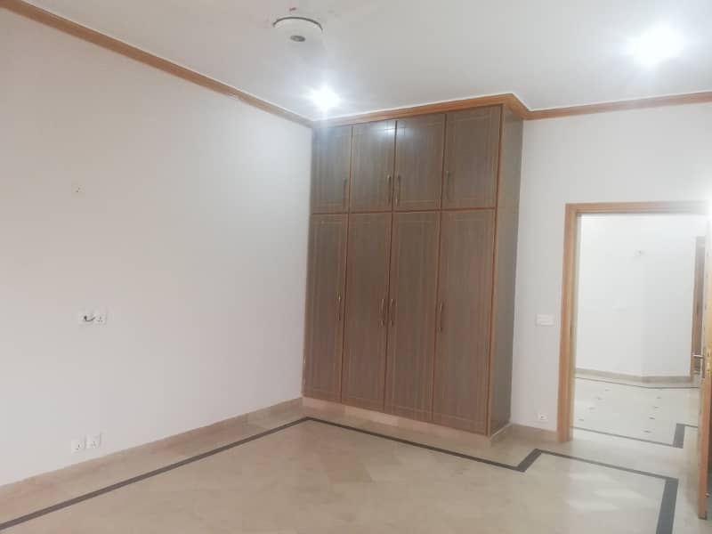 10 MARLA UPPER PORTION FOR RENT IN SECTOR C BAHRIA TOWN LAHORE 6