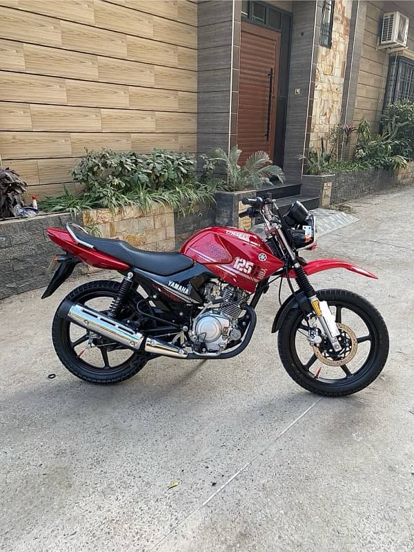 Yamaha Ybr 125G only 9k Driven better than honda suzuki 0