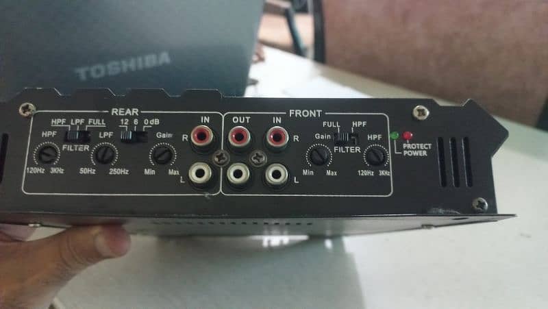 4 Channel , Amplifier With One Sony Woofer 4