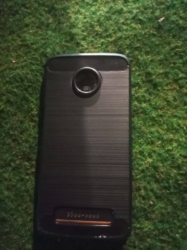 Moto Z4 4/128 1