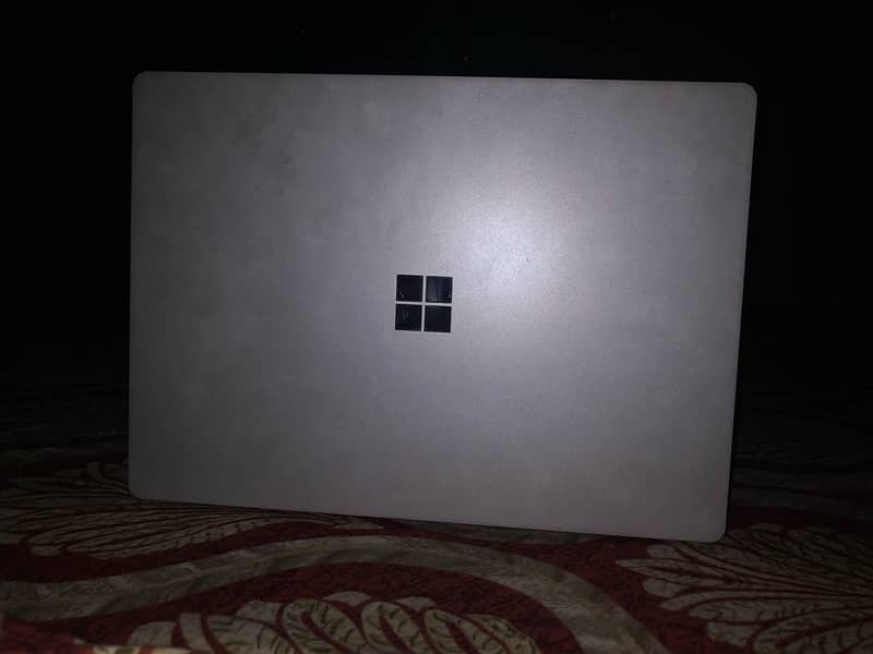 Microsoft Surface 0