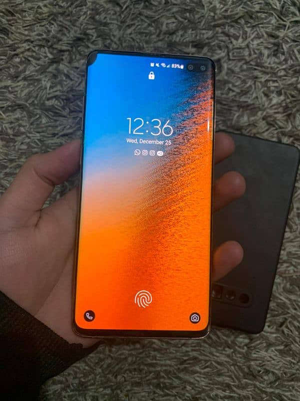 S10 Plus 1