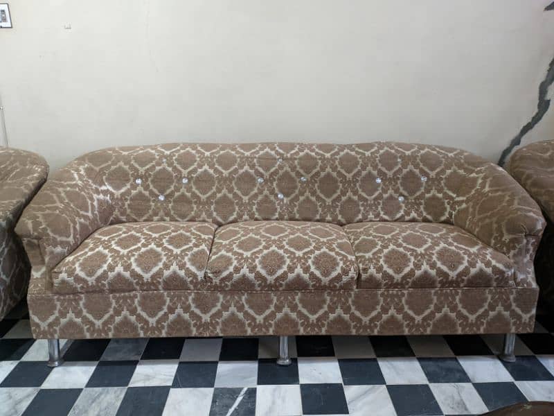 5 seater sofa set | Foam | Used 4