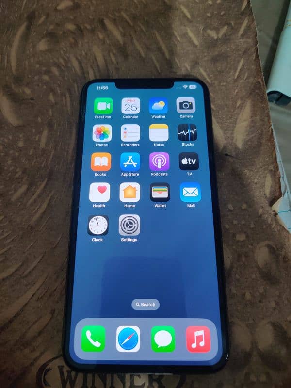 IPhone XS MAX. NON PTA.  64 GB. 0