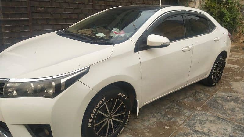 Toyota Corolla GLI 2014 3