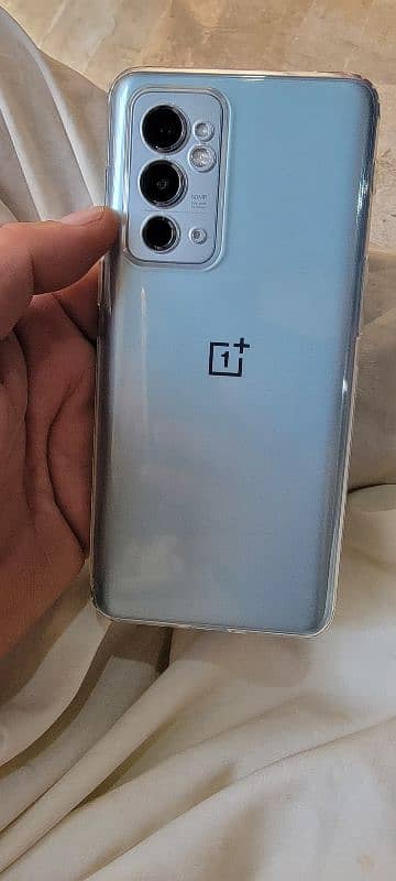 ONEPLUS 9RT 8GB RAM 128GB SNAPDRAGON 888 DUAL SIM NON PTA . 1