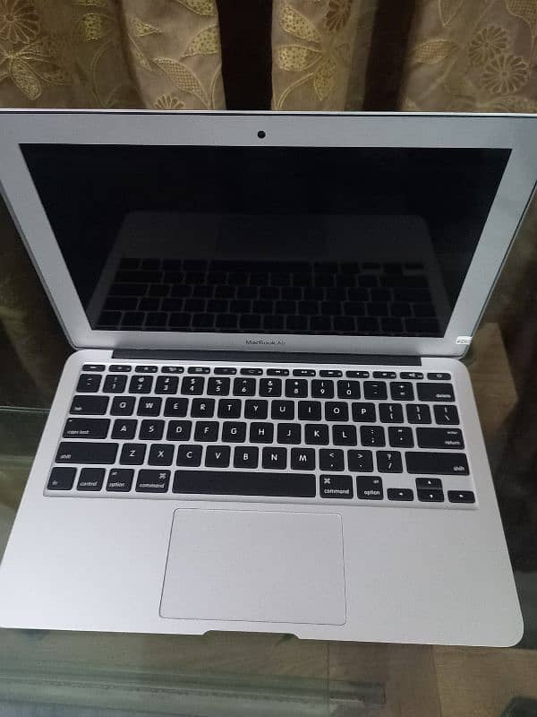 macbook air 2015 11 inch 0