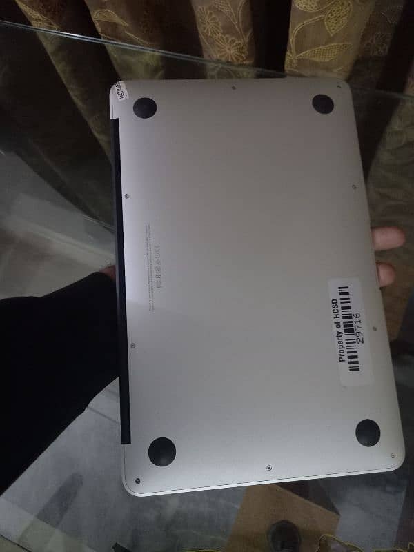 macbook air 2015 11 inch 1