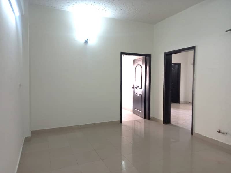 2 bed room non-furnished apartment in Askari 11 sector c 6