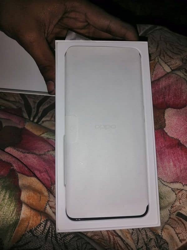 OPPO Reno 12 F just box open 4