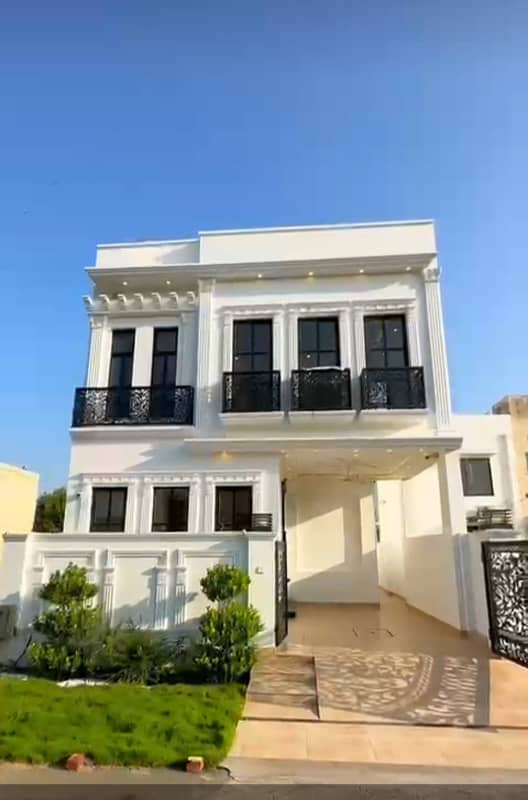 5 Marla Brand New Luxury Beautiful House In Reasonable Price . Solid Construction Double Unit 3