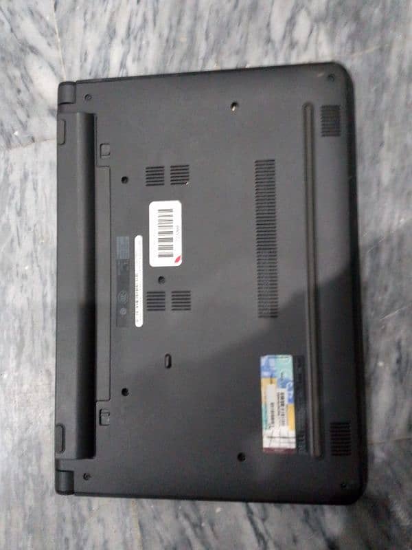 Model : Dell Latitude 3340 battery 5 hours 3