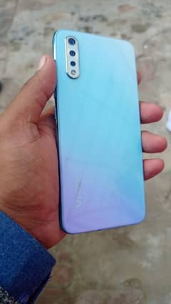 Vivo S1