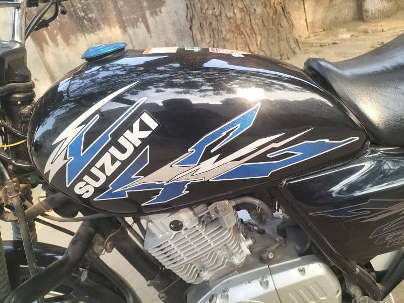 Suzuki GS-150 SE 2021 End Months Available in Geniun Mint Condition 2