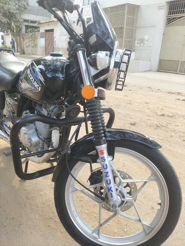 Suzuki GS-150 SE 2021 End Months Available in Geniun Mint Condition 9