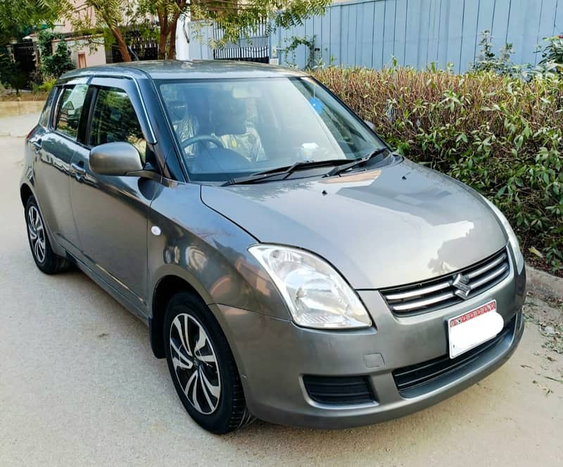 Suzuki Swift 1.3 DLX(ABS) Model 2011 1