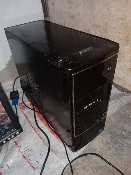 Gaming PC with i5 4th gen processor and RX 580 8gb OC edition graphic 0