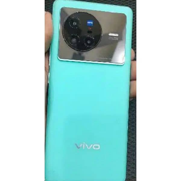 Vivo X80 5G 2